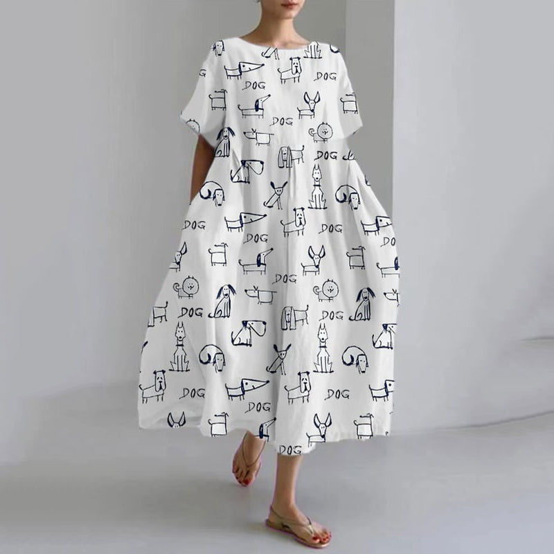 Klassisch gestaltete Kleid