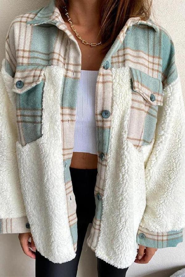 Klassisch gestaltete Jacke