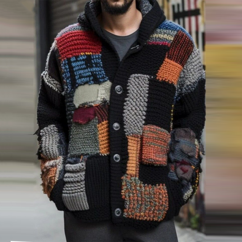 Wunderschön gefertigte Strickjacke