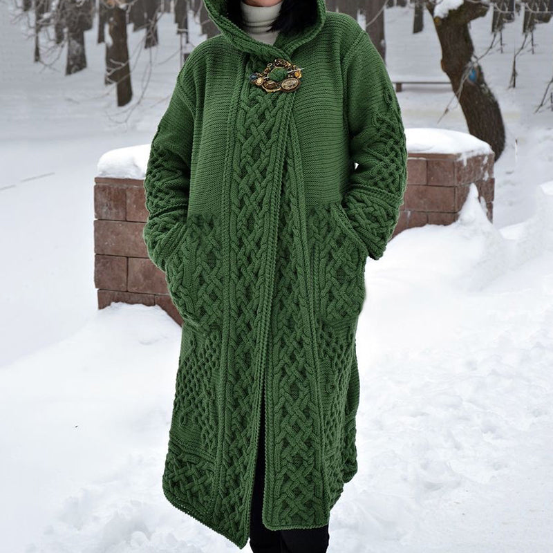 Durchdacht gestaltete Strickjacke