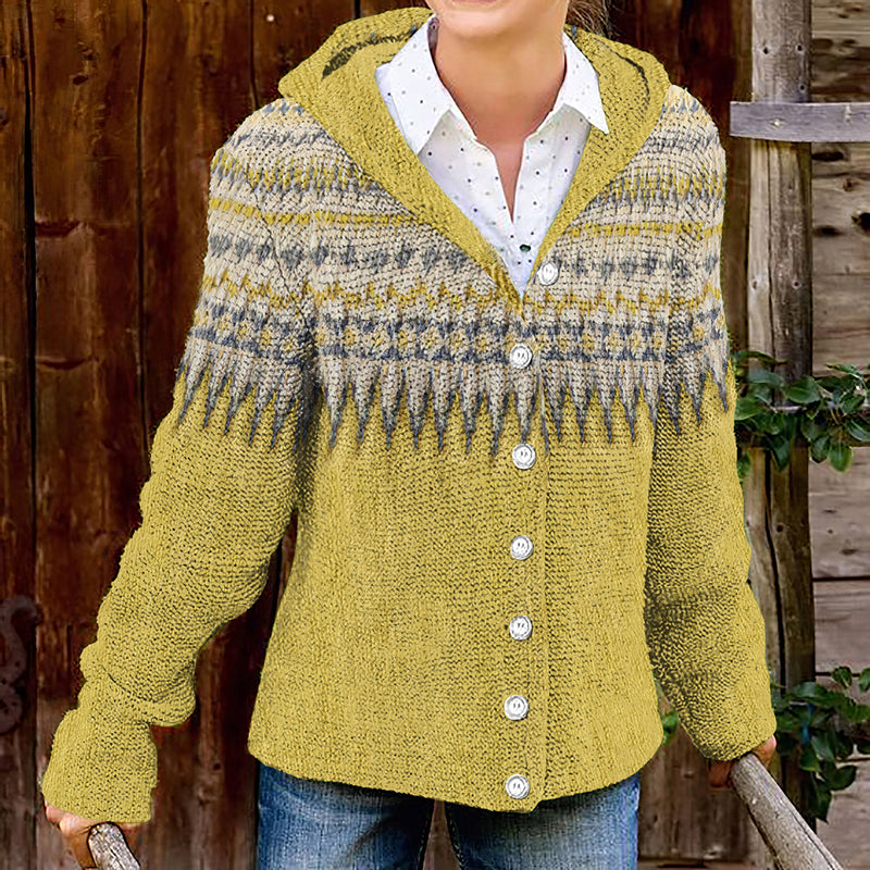 Wunderschön gefertigte Strickjacke