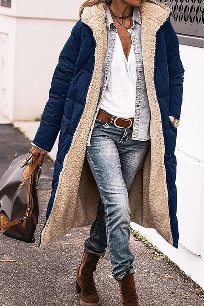 MW | Trendige Jacke mit Kapuze und Akzentkragen