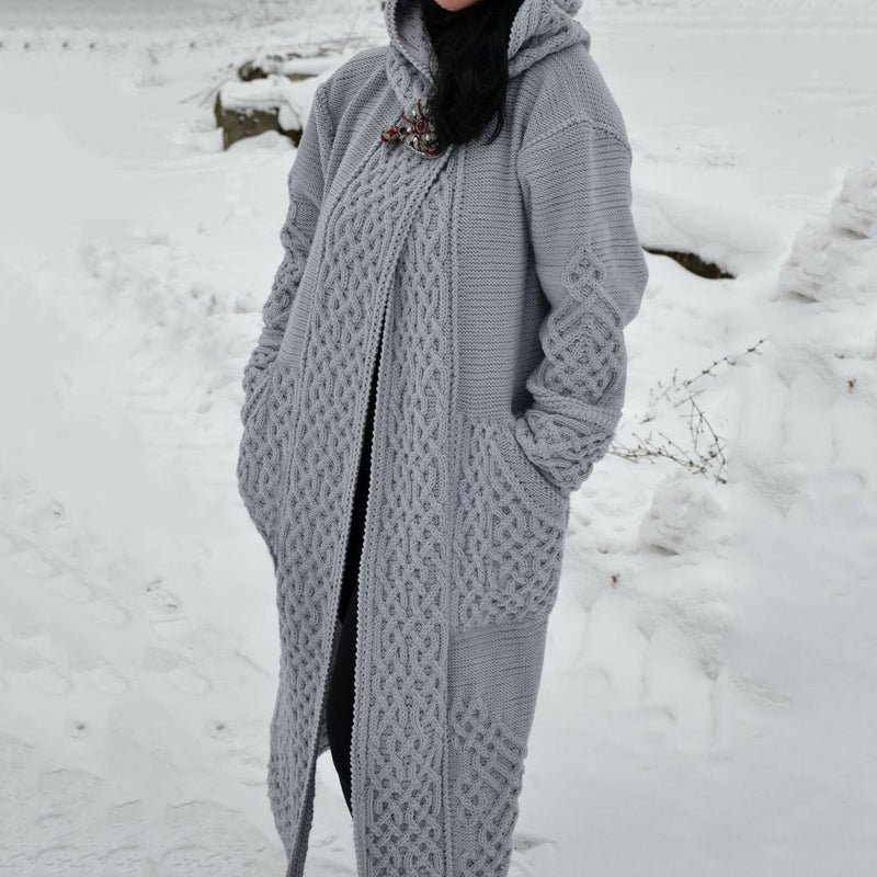 Wunderschön gefertigte Strickjacke