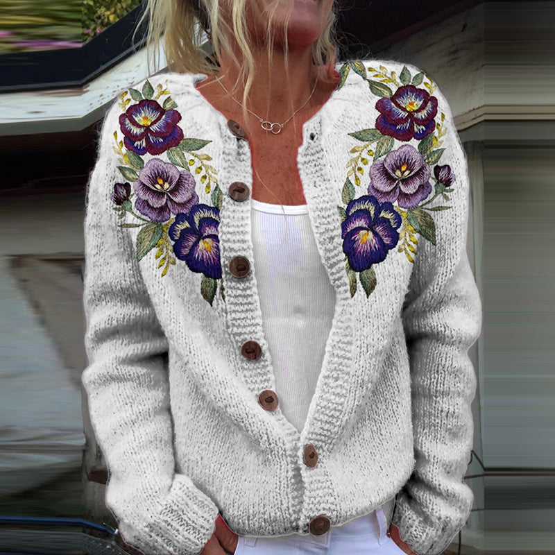 Klassisch gestaltete Pullover