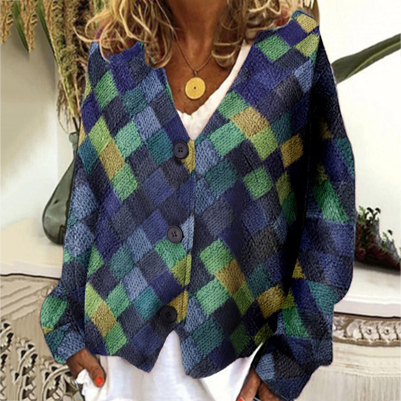 Wunderschön gefertigte Strickjacke
