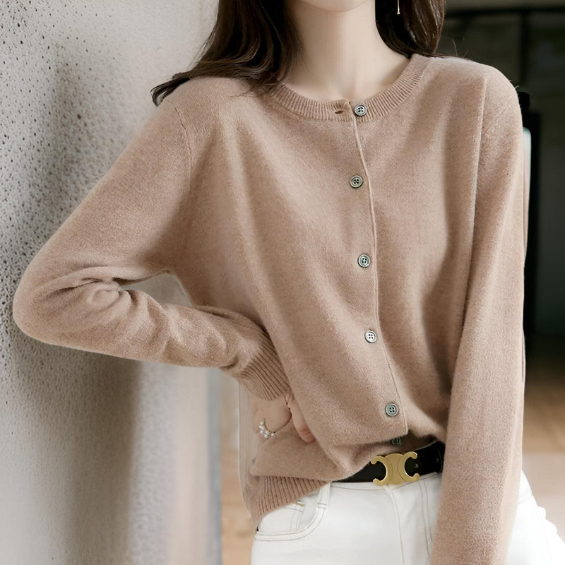 Klassisch gestaltete Pullover