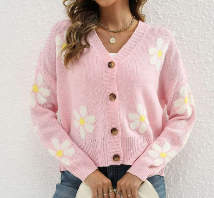 Anmutig gestaltete Pullover