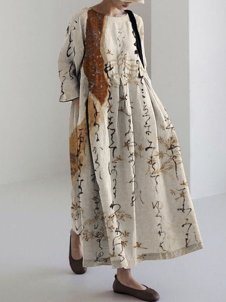 Klassisch gestaltete Kleid
