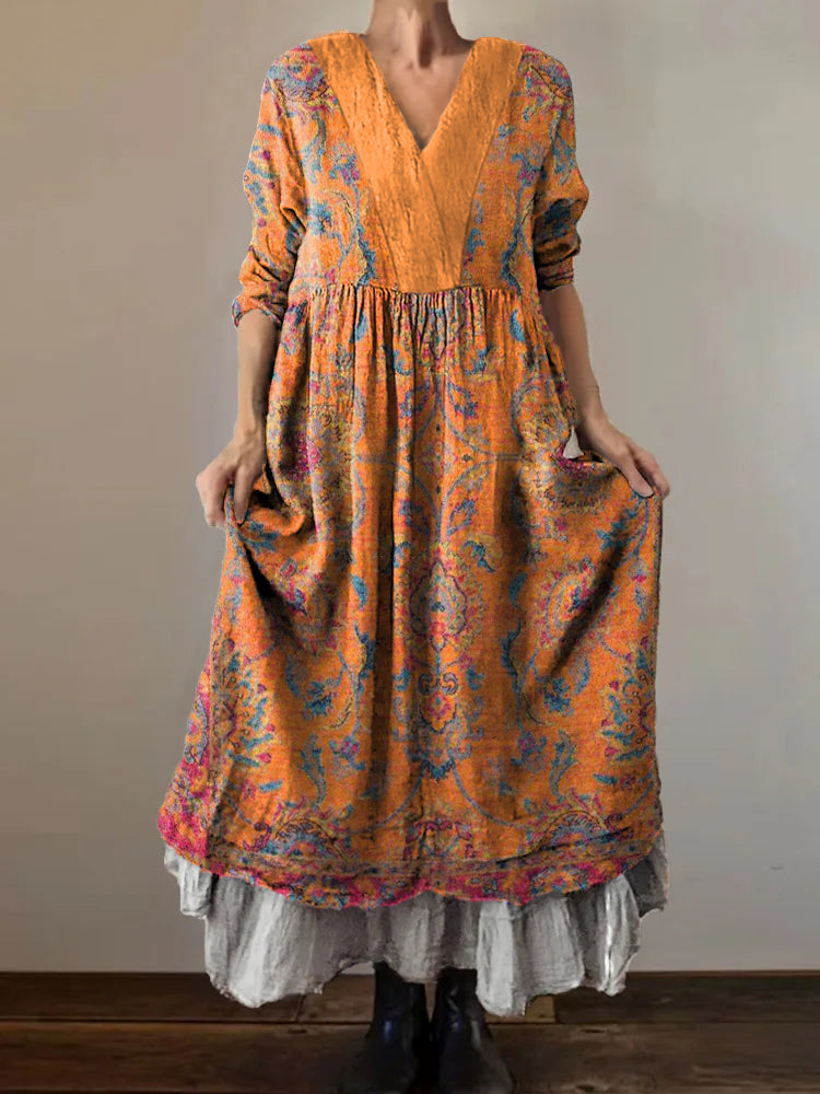 Klassisch gestaltete Kleid