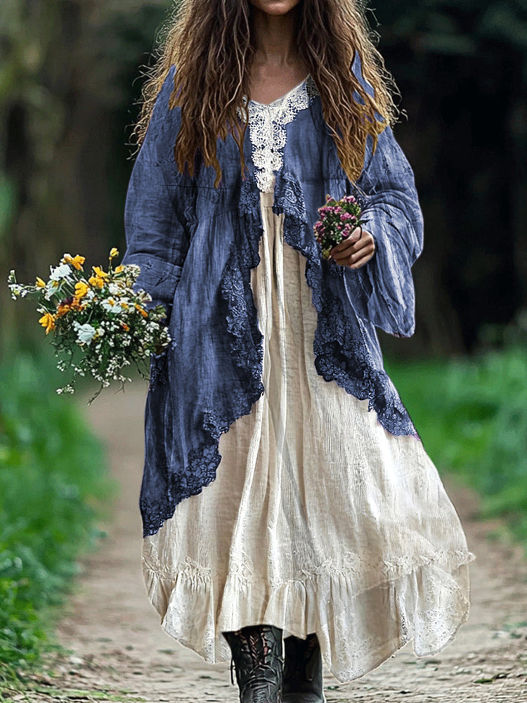Klassisch gestaltete Kleid