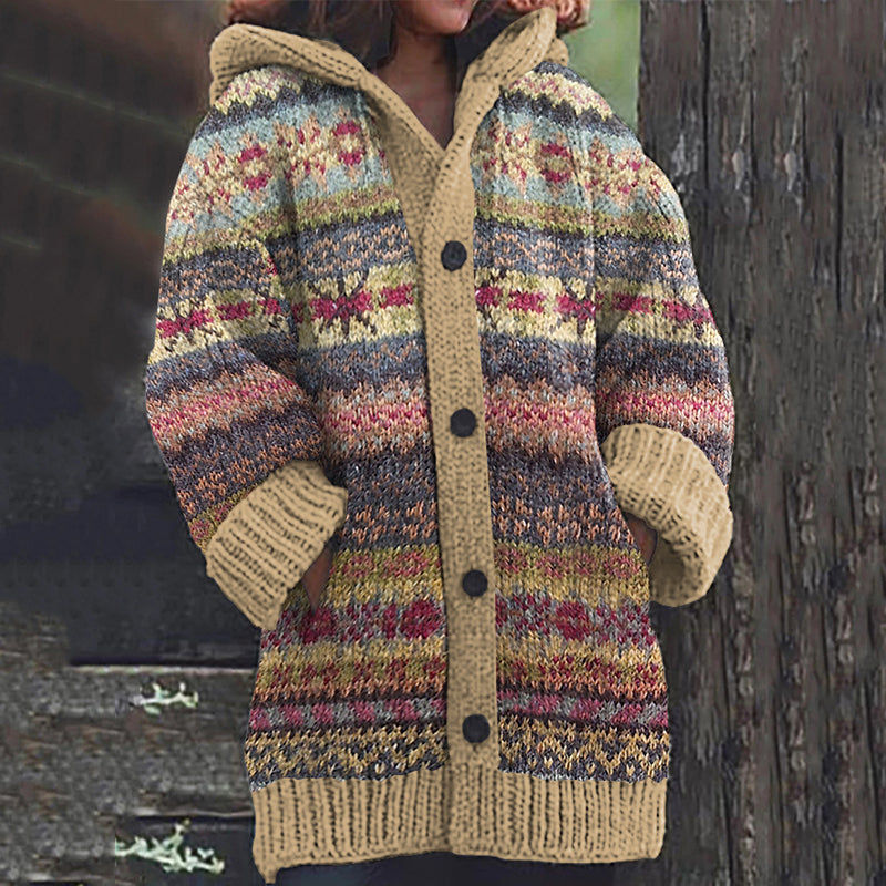 Wunderschön gefertigte Strickjacke