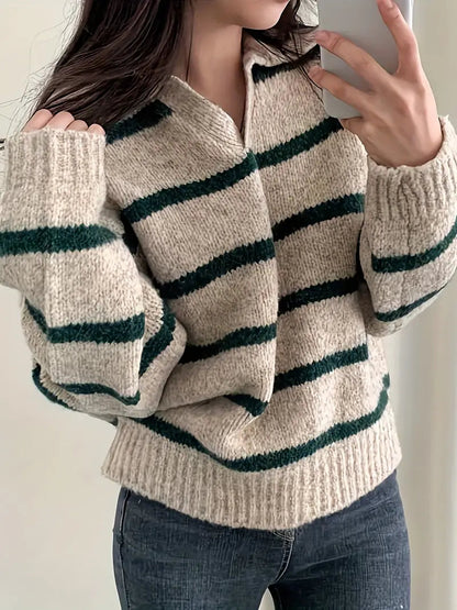 Klassisch gestaltete Pullover