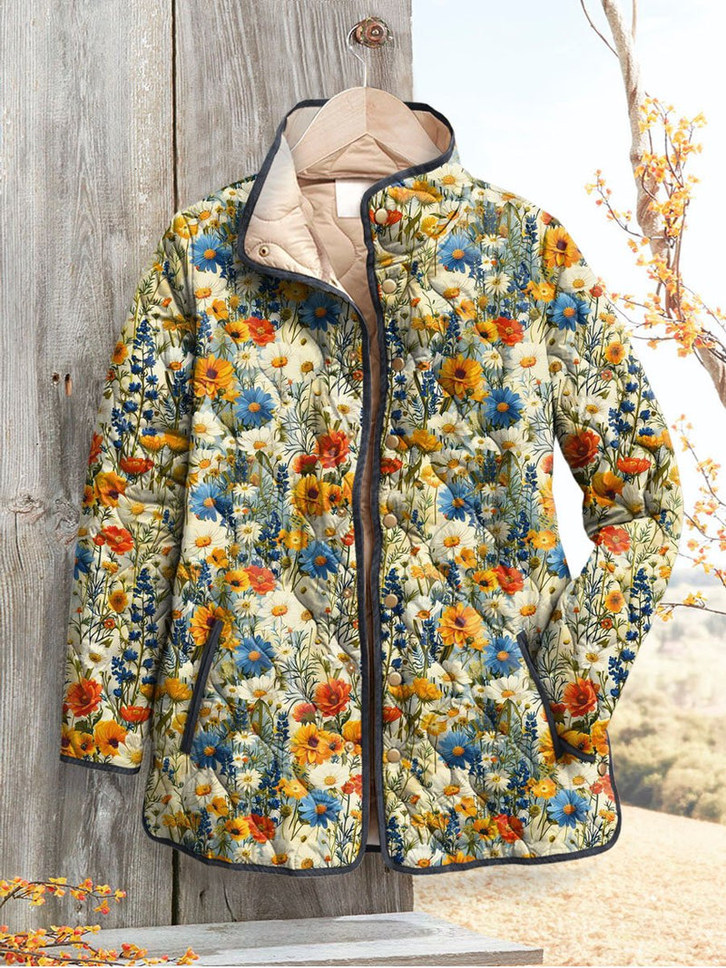 Wunderschön gefertigte Strickjacke