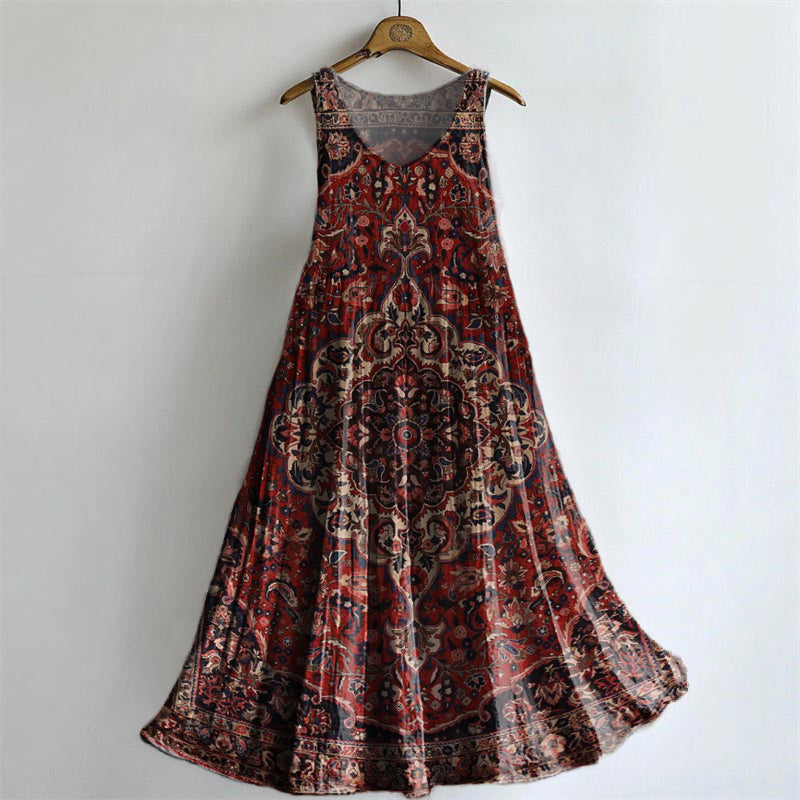 Klassisch gestaltete Kleid