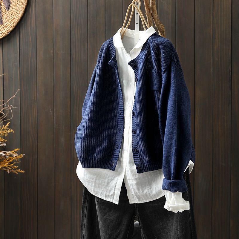 Klassische Vintage Strickjacke