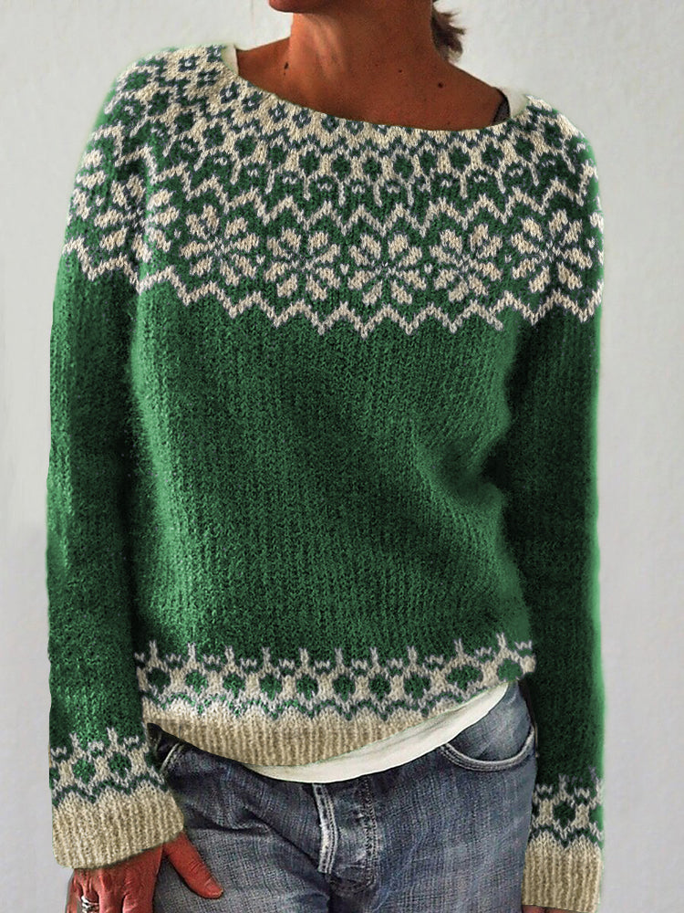 Klassisch designter Pullover