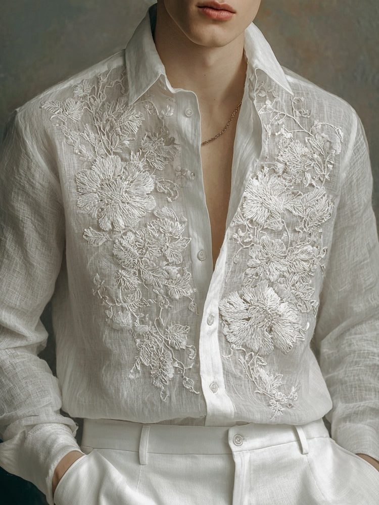 Klassisch gestaltete Bluse
