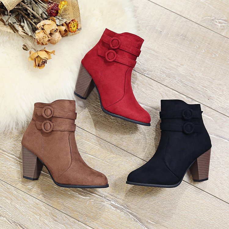 Schicke Orthopädische Stiefel mit einzigartigem Design