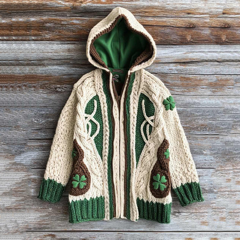 Durchdacht gestaltete Strickjacke