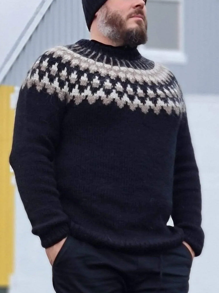 Klassisch gestaltete Pullover