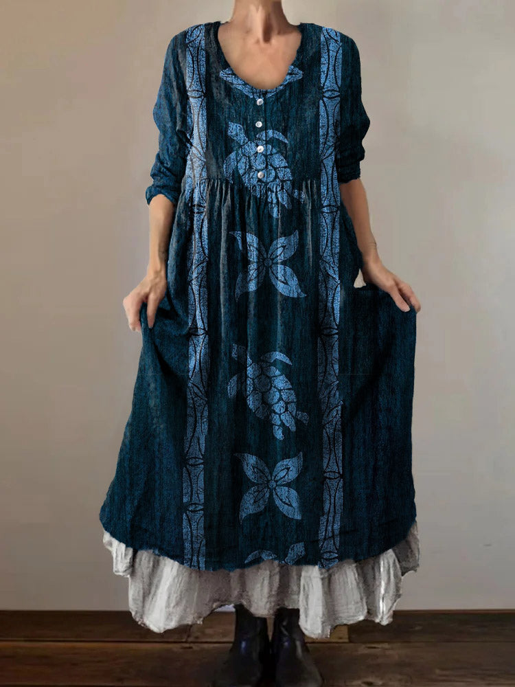 Klassisch gestaltete Kleid