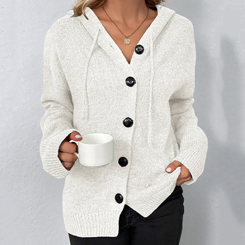 Durchdacht gestaltete Strickjacke