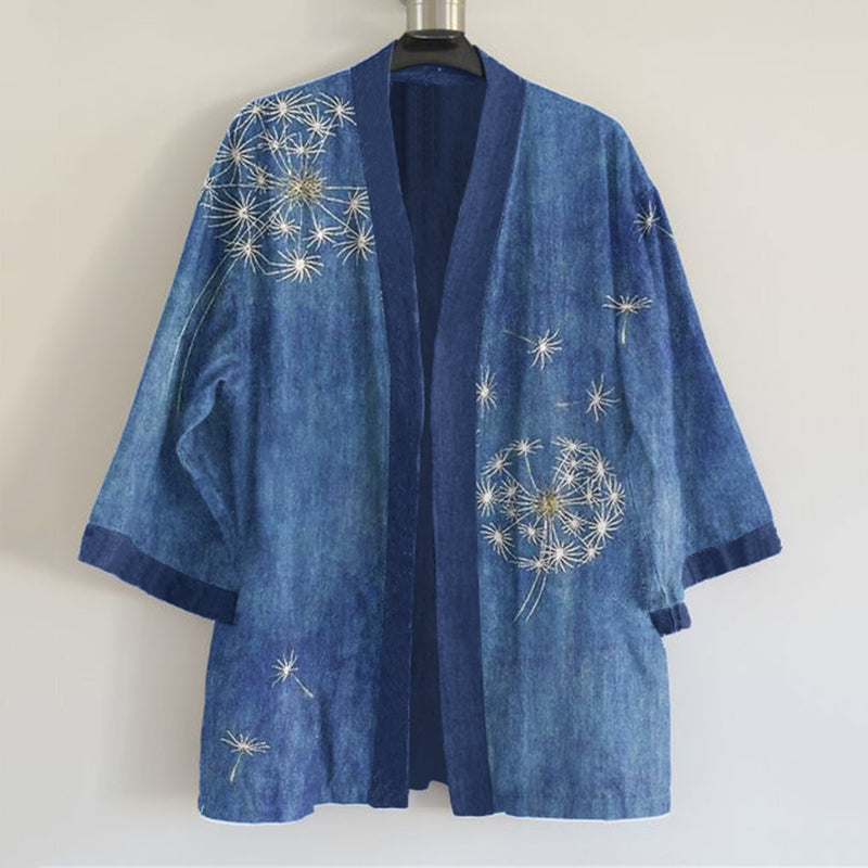 Durchdacht gestaltete Strickjacke