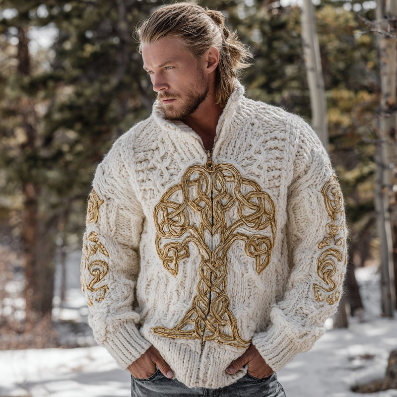 Wunderschön gefertigte Strickjacke