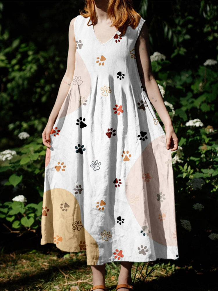 Klassisch gestaltete Kleid