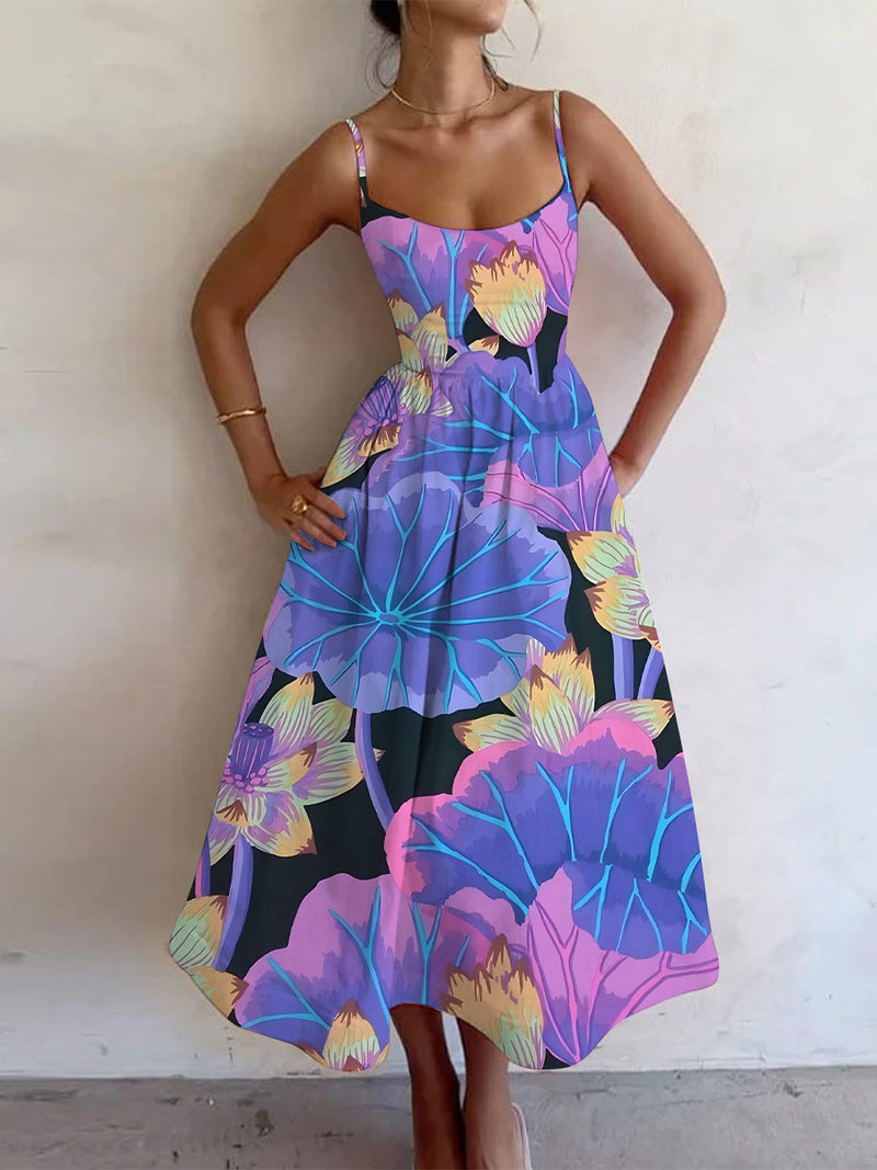 Klassisch gestaltete Kleid