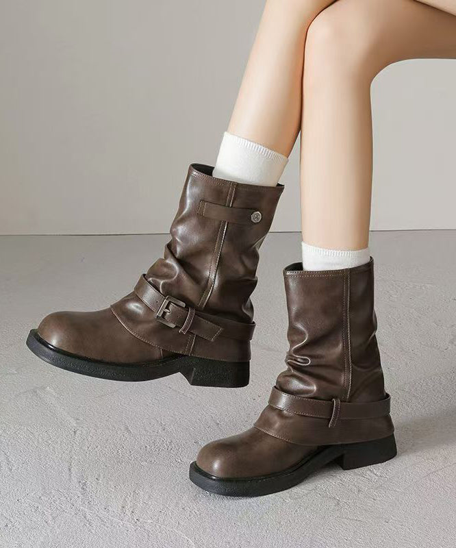 Bequeme orthopädische Stiefel für den Alltag