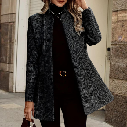 JO | Knielange Jacke mit Knopfreihe und Kerbkragen