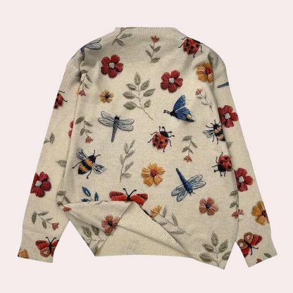 Baumwollpullover mit mehrfarbigen gestrickten Insekten und Blumen