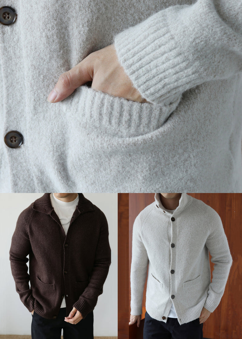 Kaffeebraune gemütliche Baumwoll-Strickjacke mit Taschen und Peter-Pan-Kragen