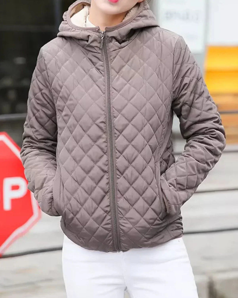 Klassisch gestaltete Jacke