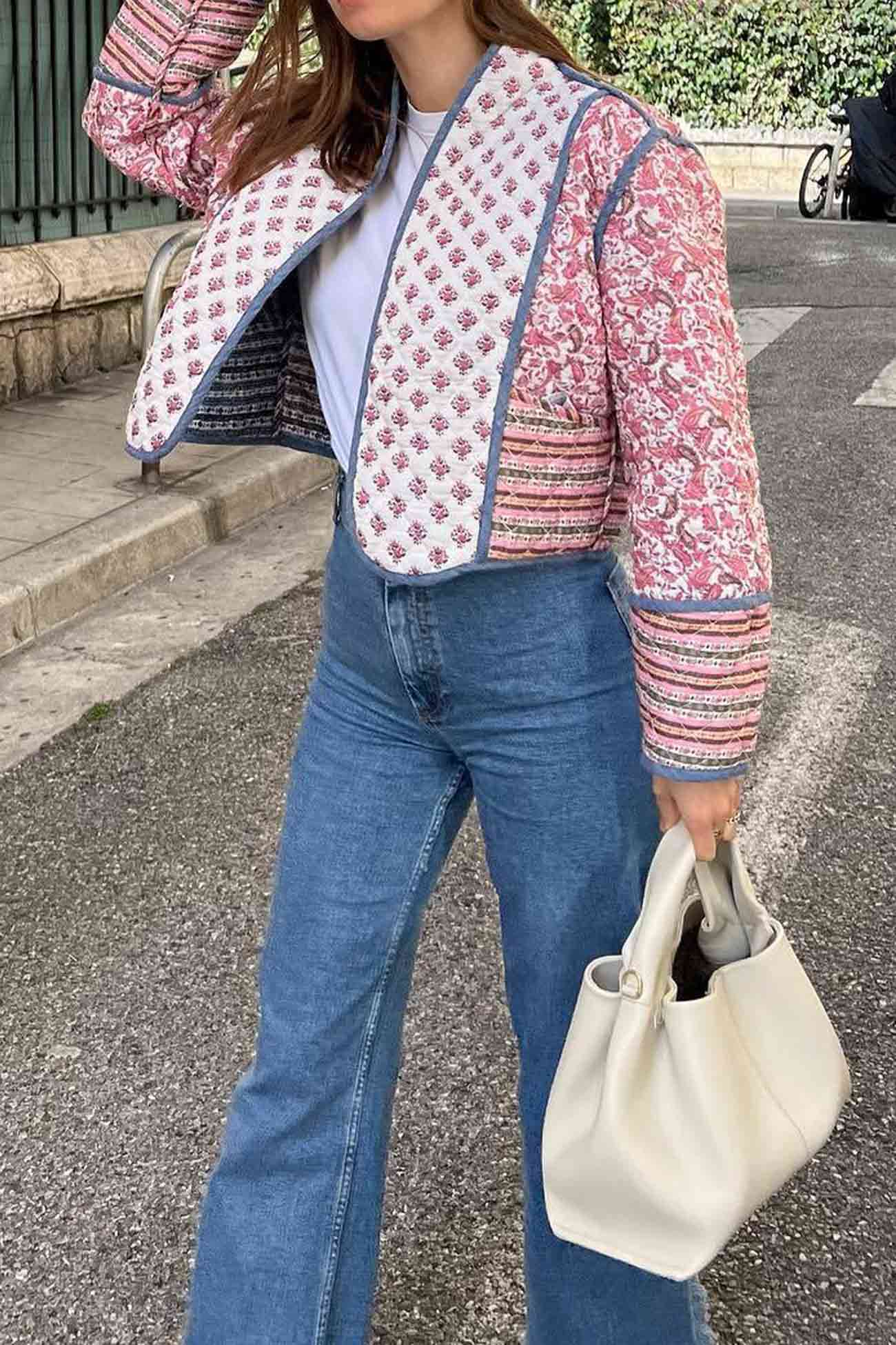 Klassisch gestaltete Jacke
