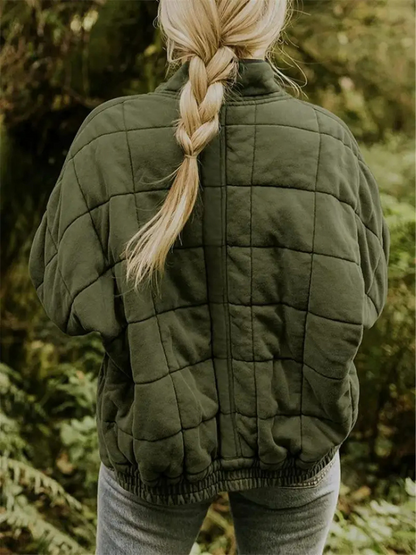 Klassisch gestaltete Jacke
