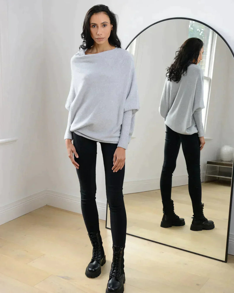 Anmutig gestaltete Pullover