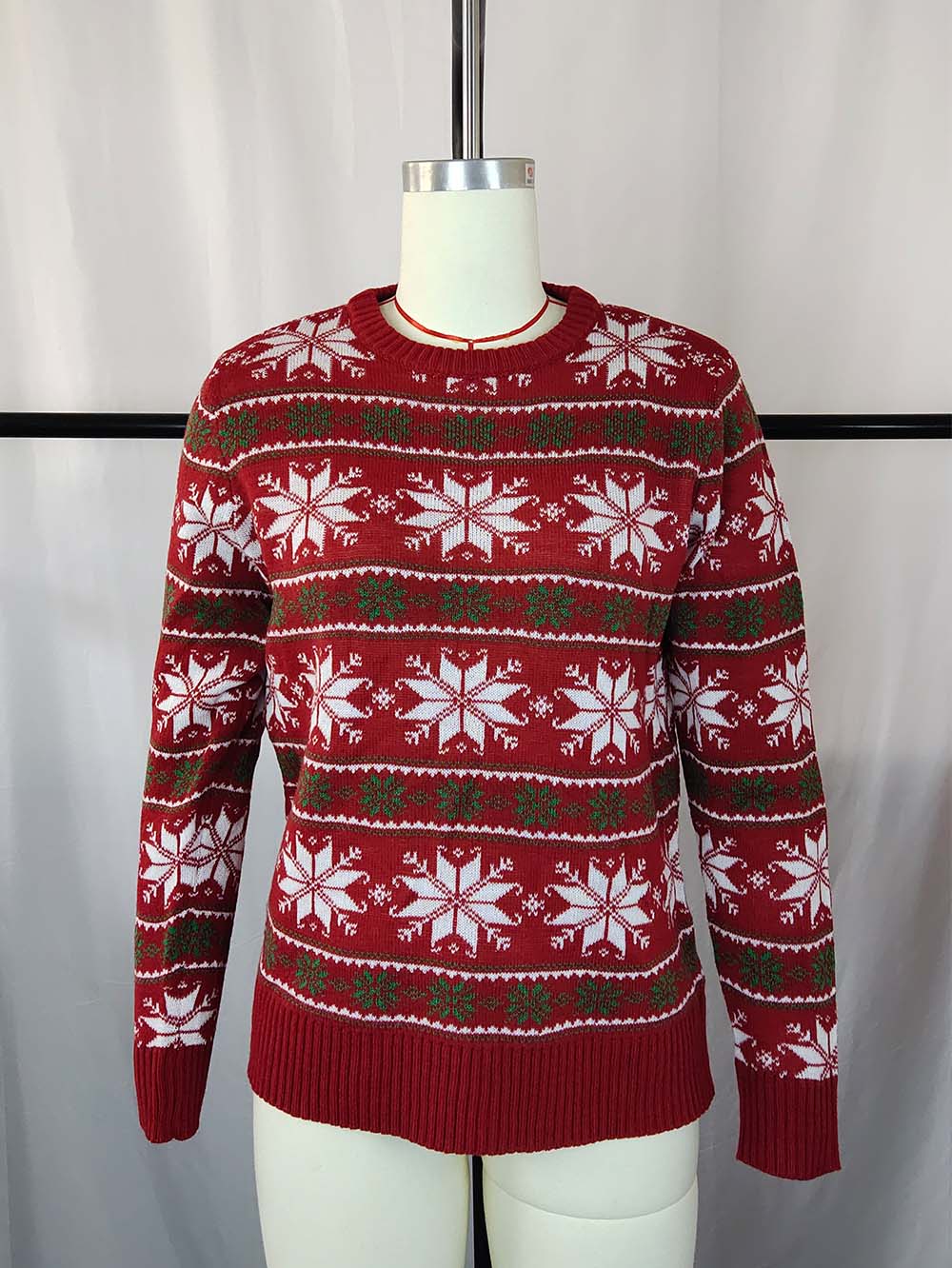 Klassisch gestaltete Pullover