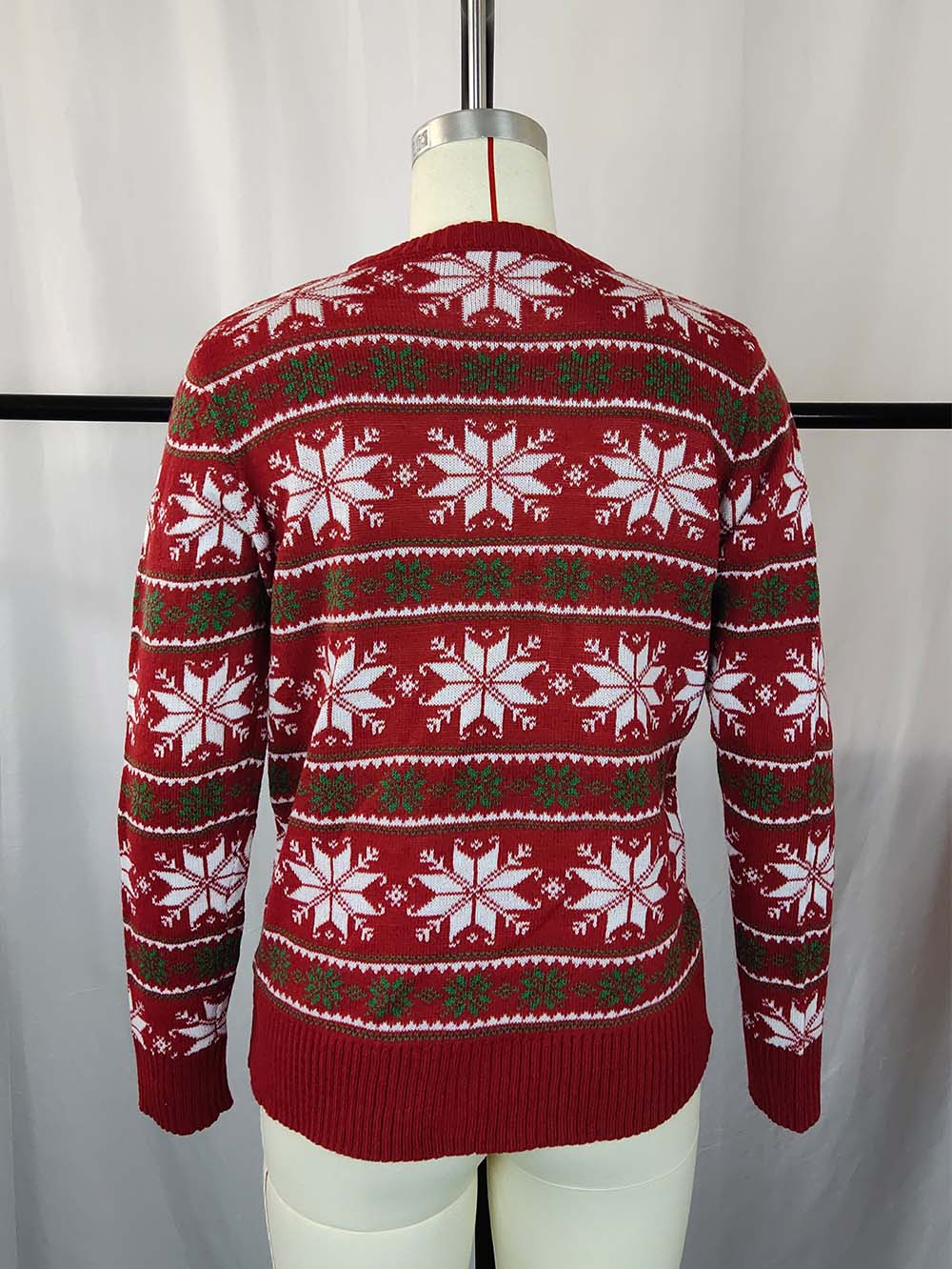 Klassisch gestaltete Pullover