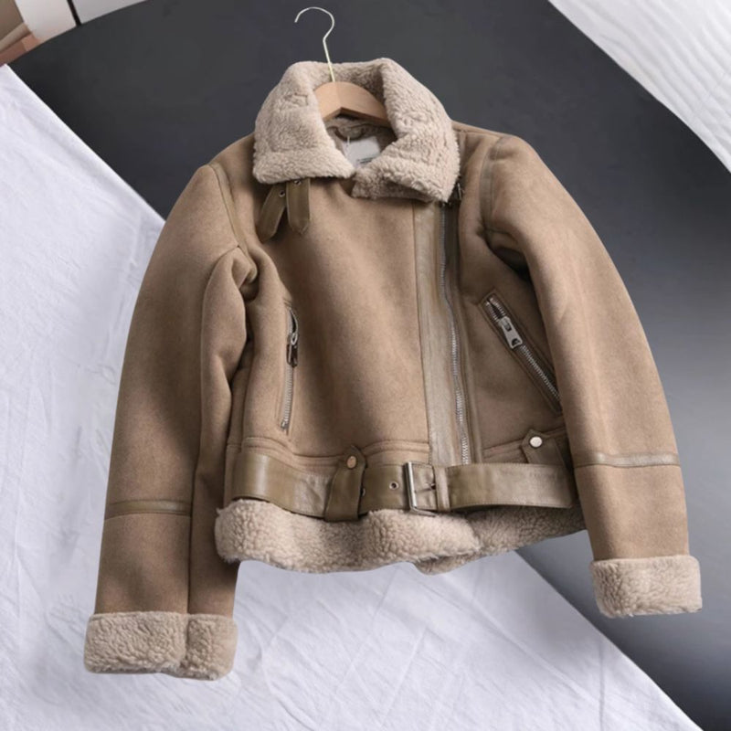 Durchdacht gestaltete Jacke