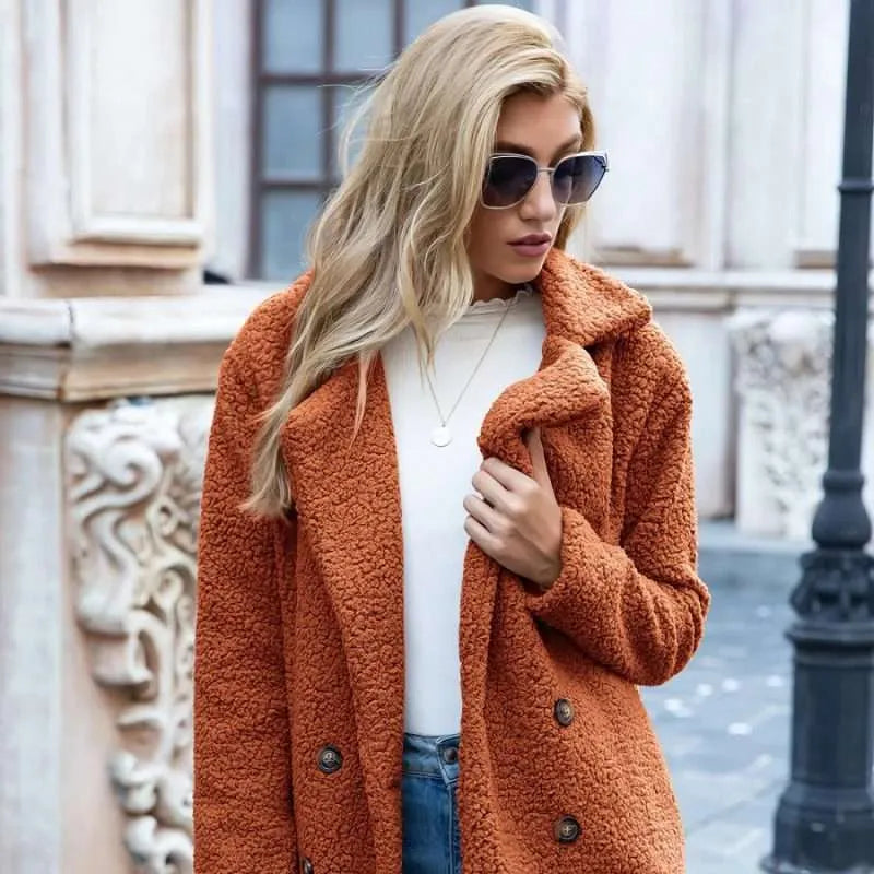 Wunderschön gefertigte Jacke