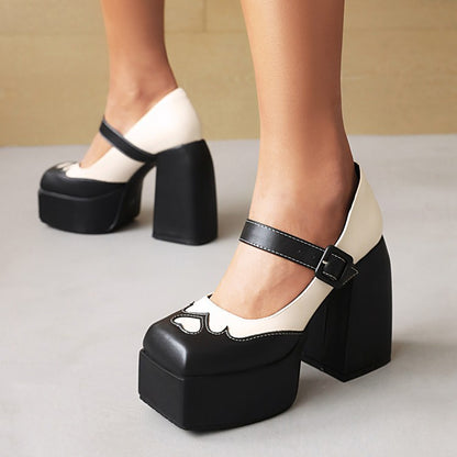 Klassische Orthopädische Schuhe mit zeitlosem Stil