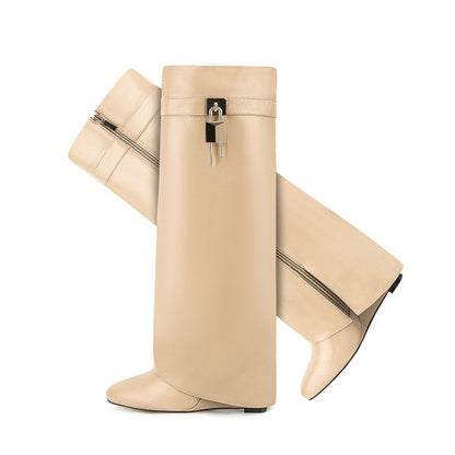Schicke Orthopädische Stiefel mit einzigartigem Design