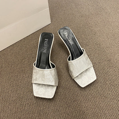 Elegante Orthopädische Sandalen für jeden Schritt