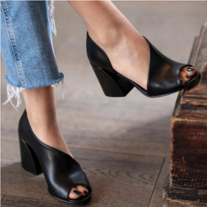Klassische Orthopädische Sandalen mit zeitlosem Stil
