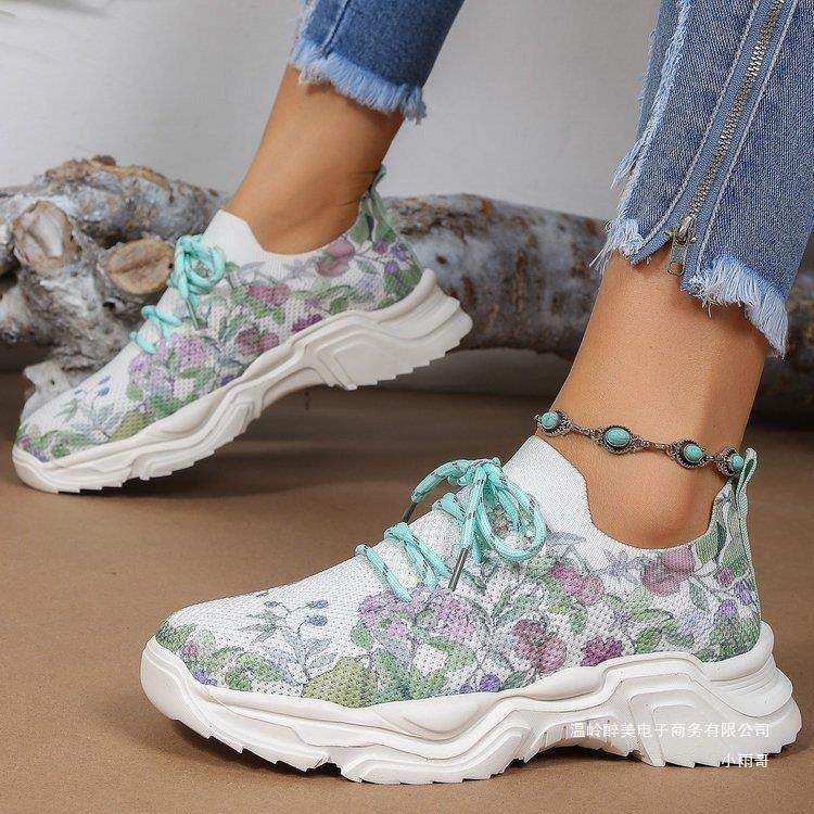 Schicke Orthopädische Schuhe mit einzigartigem Design