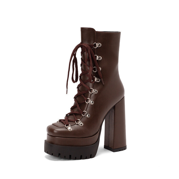 Wunderschön gefertigte Orthopädische Stiefel