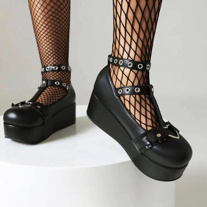 Schicke Orthopädische Absatzschuhe mit einzigartigem Design