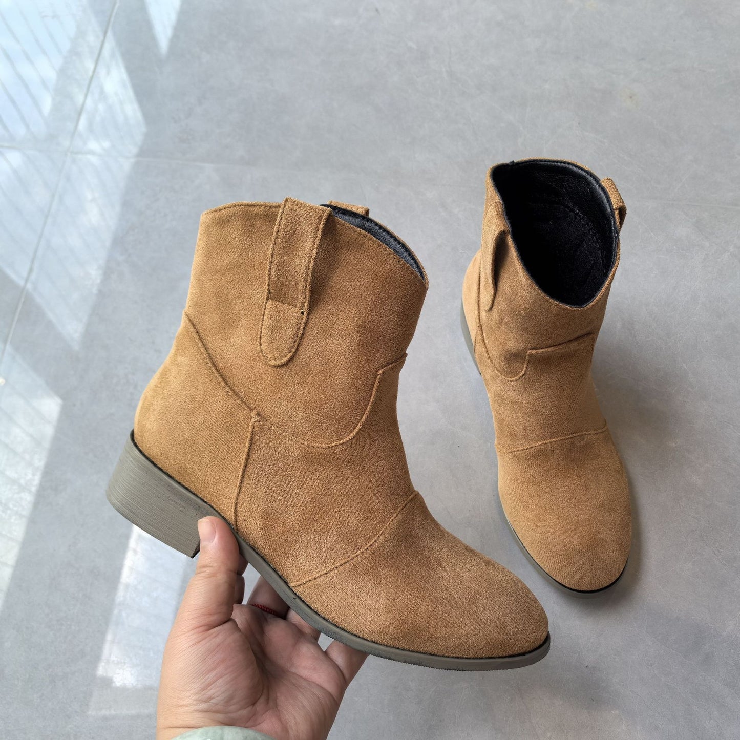 Bequeme Orthopädische Stiefel für den Alltag